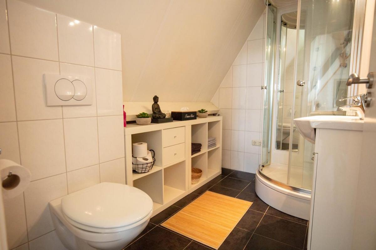 Vakantiehuis De Drie Bruggen Valkenswaard Bagian luar foto